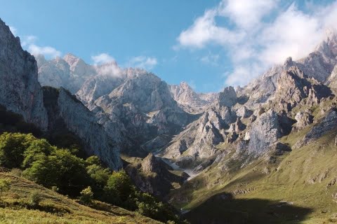 Discover the Picos de Europa National Park and choosing 30449 - Discovering Picos de Europa National Park and choosing the best hotel
