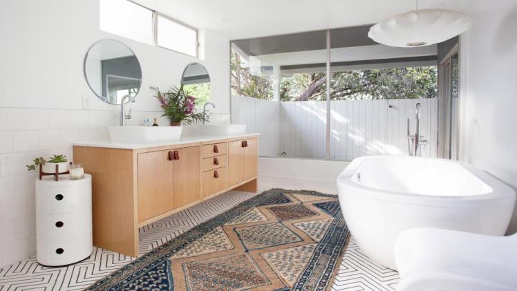 1530284627969 - Bright Bathroom Design Ideas You’ll Want to Try